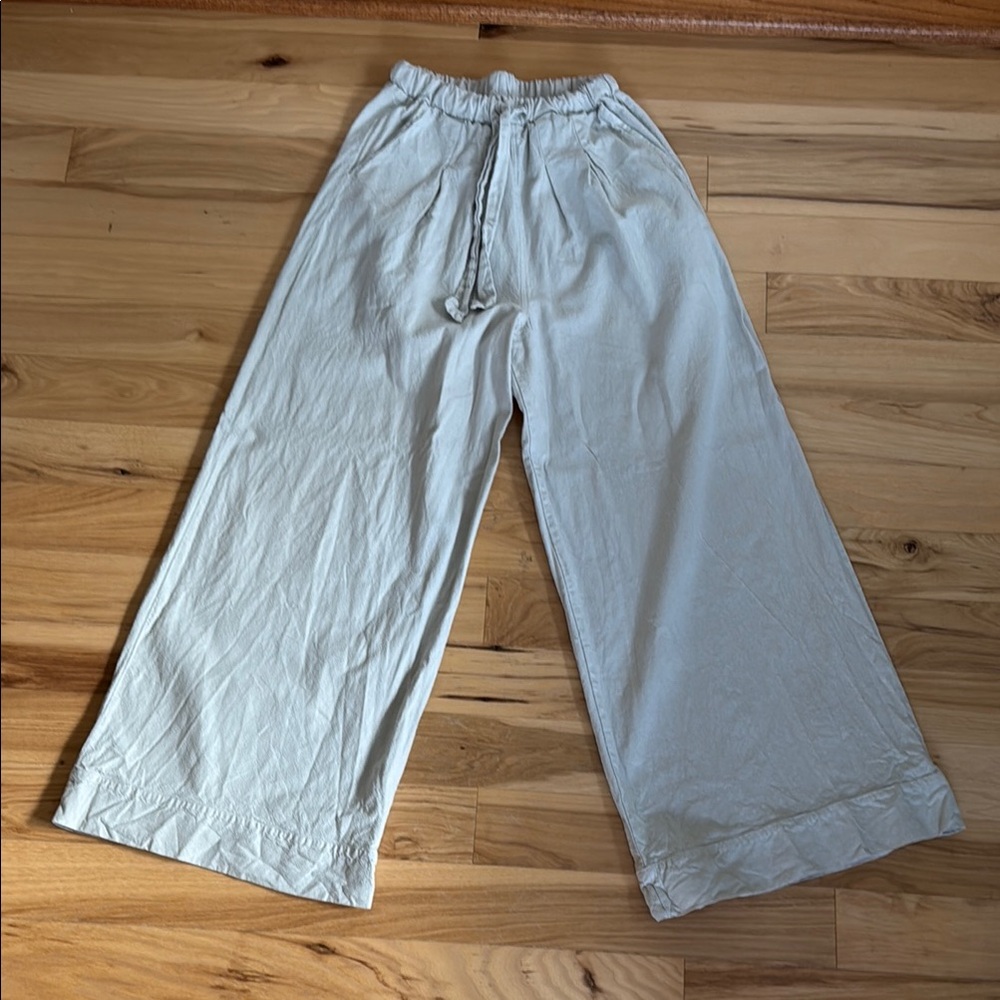 Beaumont Organic Light Gray Wide-Leg Linen Pants